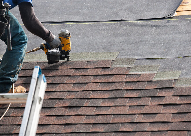 Portillo Construction, roofers East Peoria IL chooses, works on roofing construction